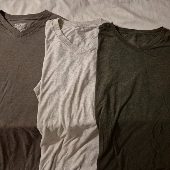 3 Brand Tees, all V's ; 100% cotton - Picture 1 of 1